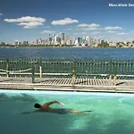 Spf13-Sunny, Spacious, Highly Convenient Apartment